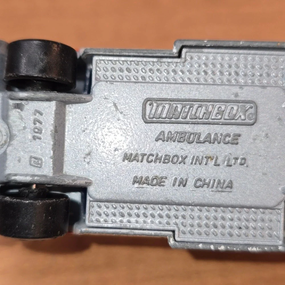 Matchbox Ambulance 1977 Police Gran Fury G12 1979‎ Metal Toy Cars VINTAGE